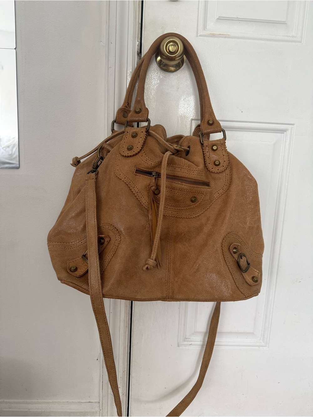 Balenciaga style Italian genuine lether/distresse. Large Tan Tote Bag - Picture 3 of 8